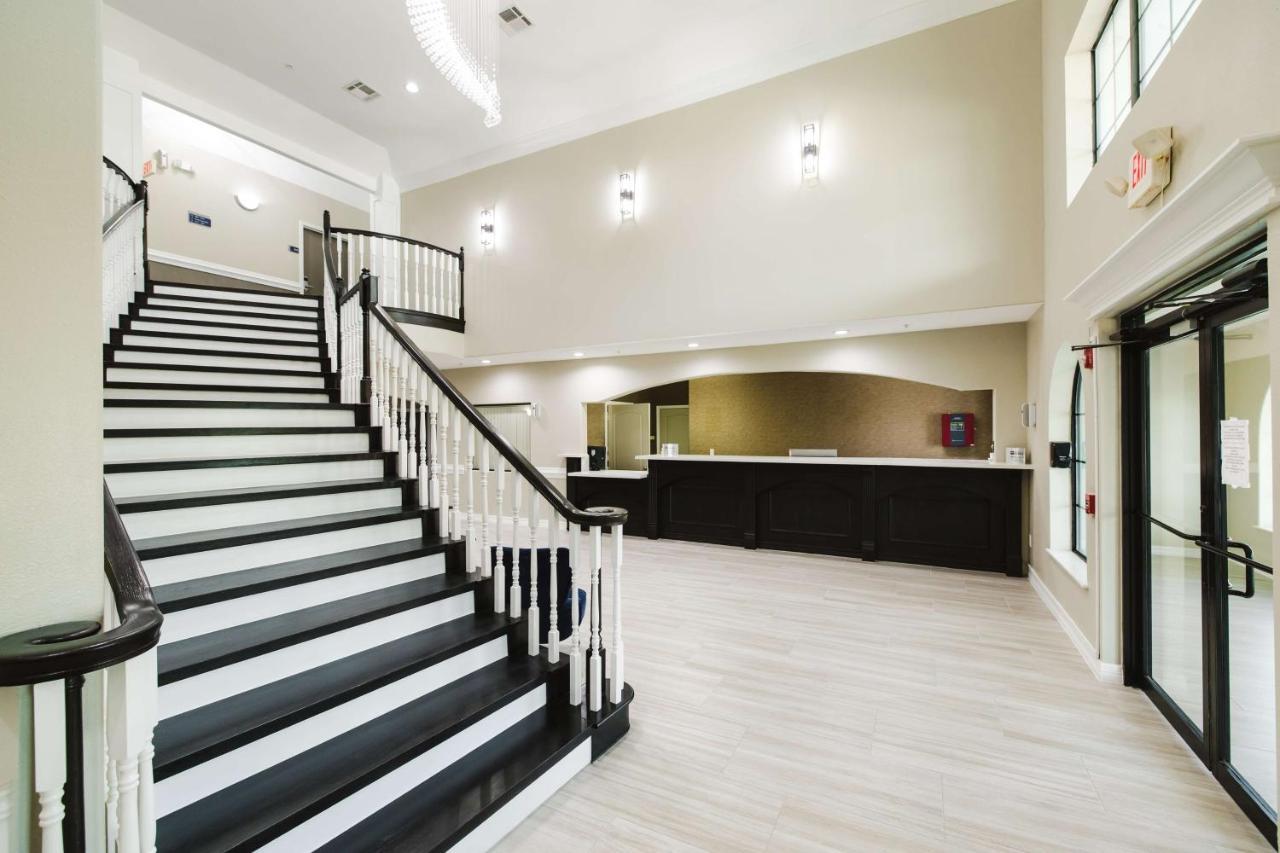 Surestay Studio By Best Western Conroe Downtown Buitenkant foto
