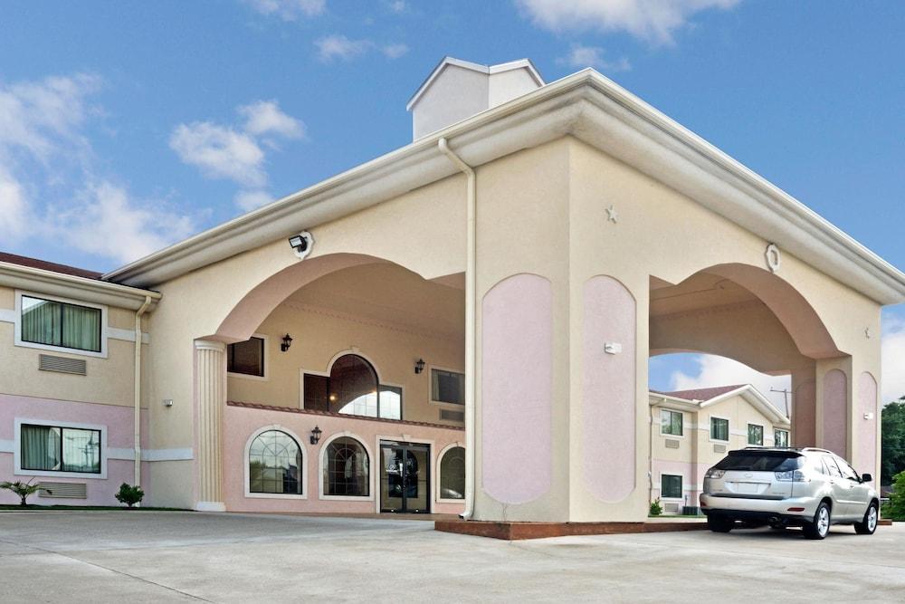 Surestay Studio By Best Western Conroe Downtown Buitenkant foto